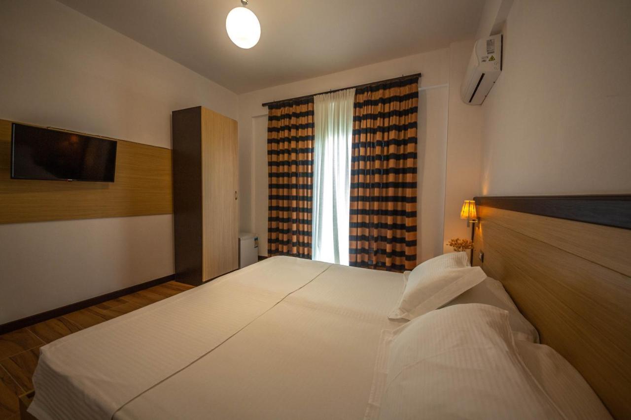 Inada Hotel Ksamil Extérieur photo