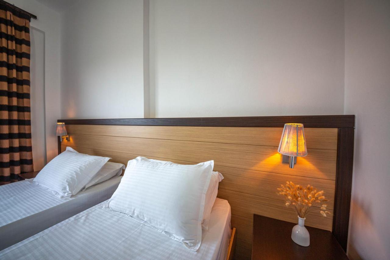Inada Hotel Ksamil Extérieur photo