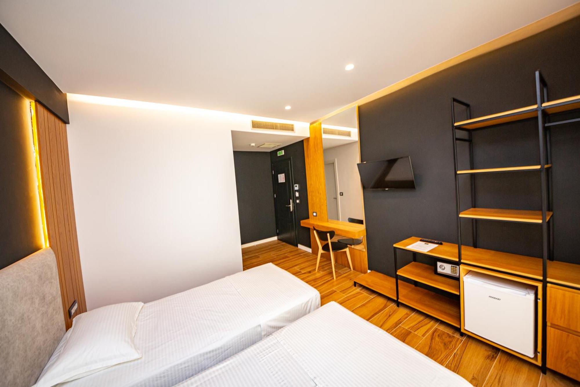 Inada Hotel Ksamil Chambre photo